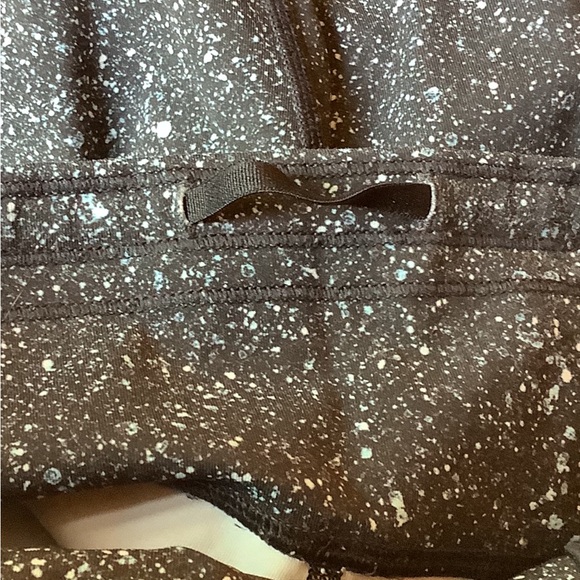 Lululemon Train Times 7/8 Pant 25” - Picture 8 of 10